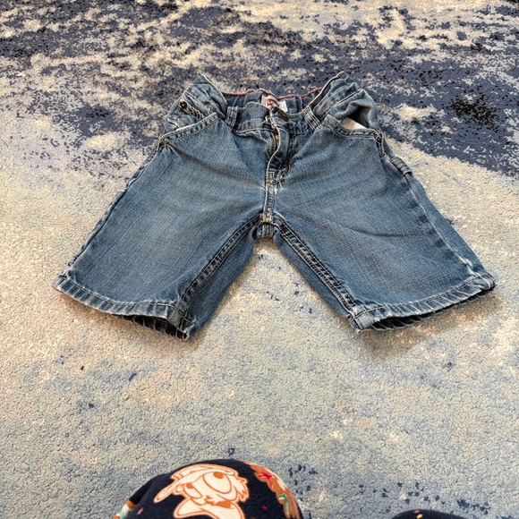 7 Pair of  Levi's, Children Place & Jumping Beans Classic Blue Jeans Collection - Picture 15 of 15